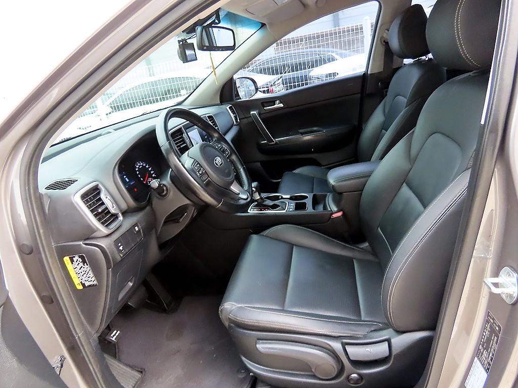 KIA Sportage - Vista 5