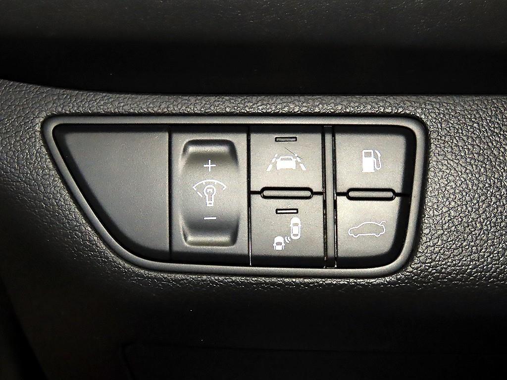 Genesis G70 2020 Rojo - Importación desde Corea - HF Imports Iquique - Foto 15