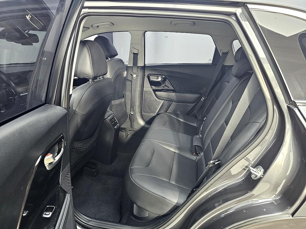 KIA Niro - Vista 9