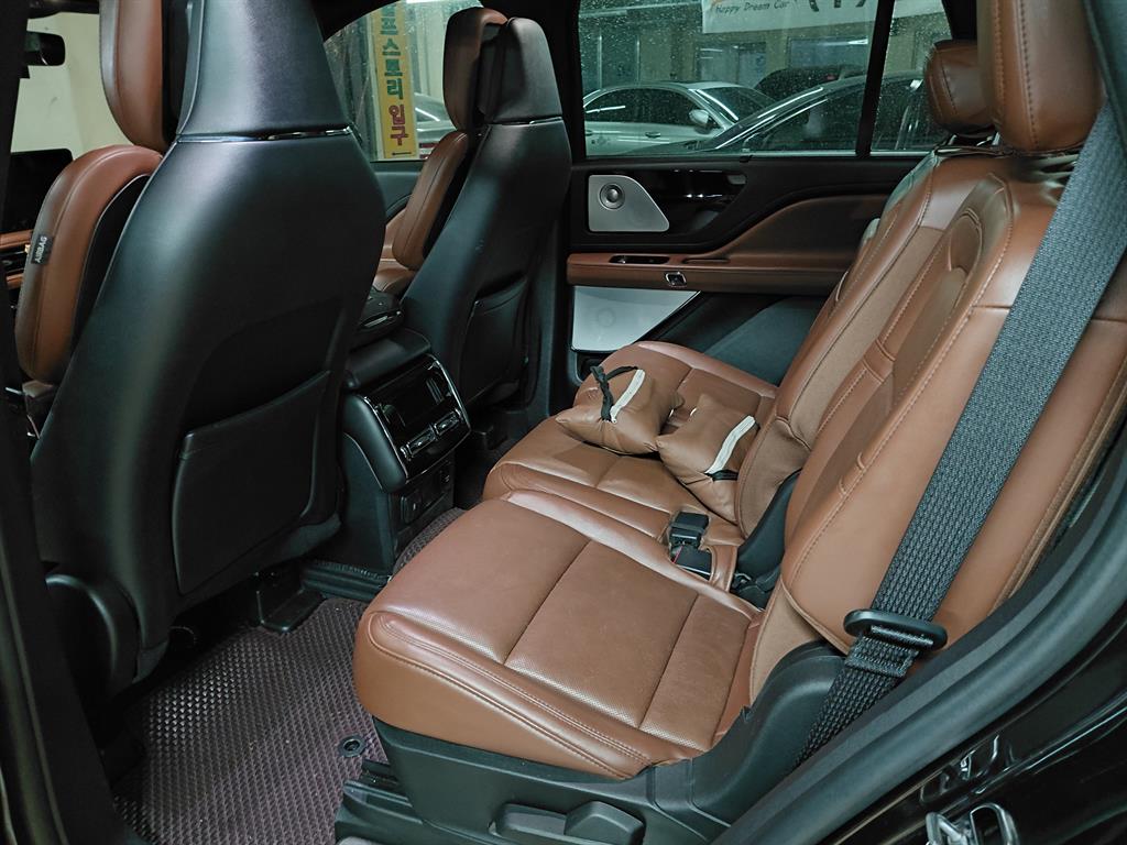 Lincoln Aviator 2022 Negro - Importación desde Corea - HF Imports Iquique - Foto 15