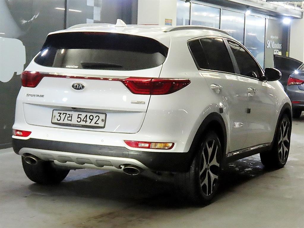 KIA Sportage - Vista 4