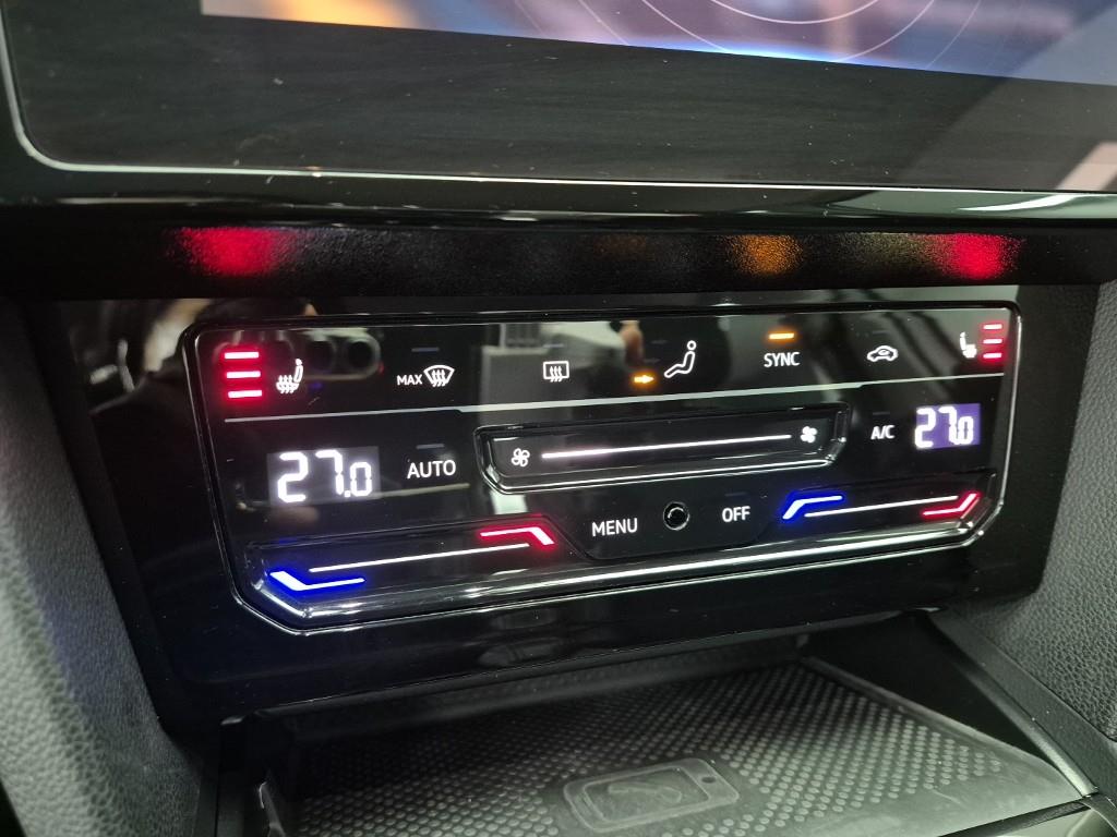 Volkswagen Passat - Vista 10