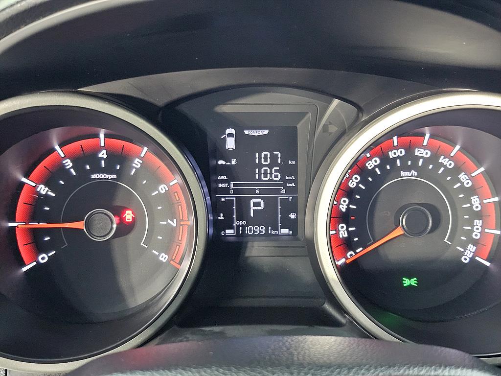 Ssangyong Tivoli - Vista 6