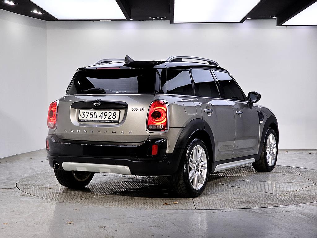Mini Countryman - Vista 4