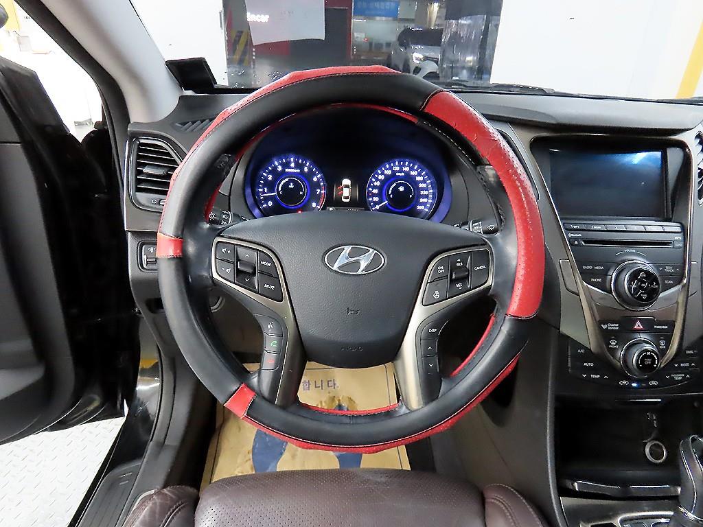 HYUNDAI Grandeur - Vista 9