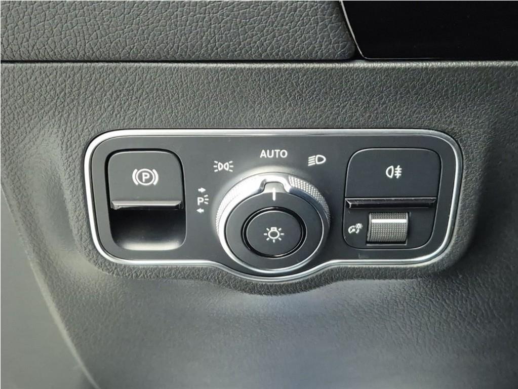 Mercedes Benz GLA Class 2021 Blanco - Importación desde Corea - HF Imports Iquique - Foto 18