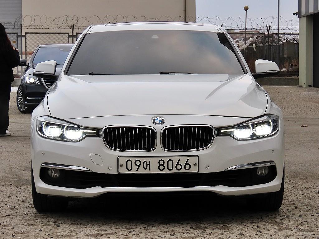 BMW 3 series 2017 Blanco - Importación desde Corea - HF Imports Iquique - Foto 1