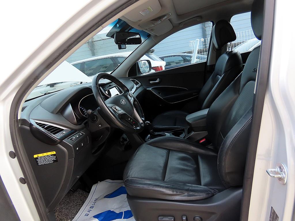 HYUNDAI Santa Fe - Vista 5