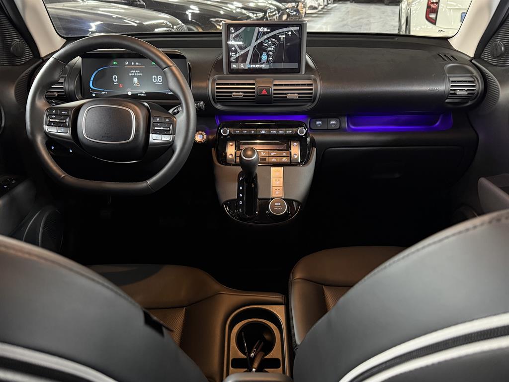 HYUNDAI Casper - Vista 7