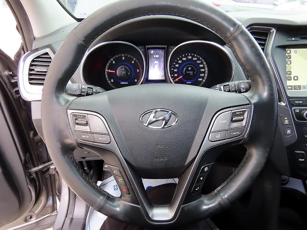 HYUNDAI Santa Fe - Vista 8