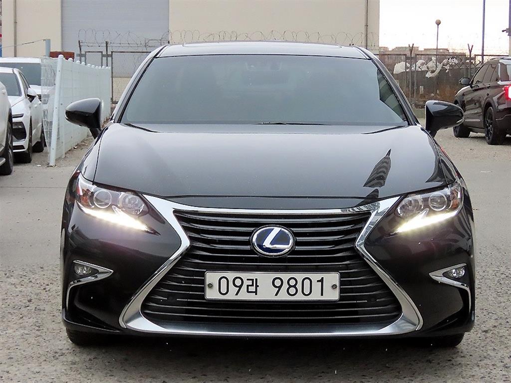 Lexus ES 2018 Negro - Importación desde Corea - HF Imports Iquique - Foto 1