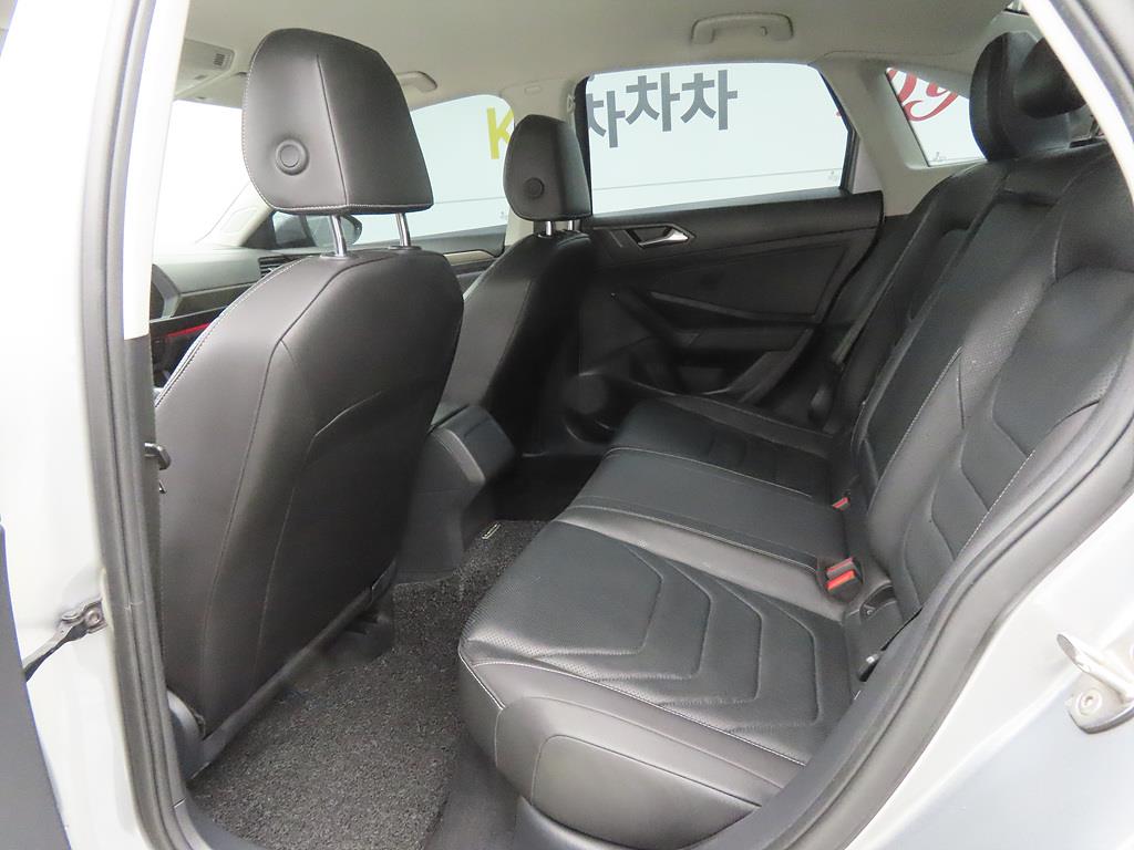 Volkswagen Jetta - Vista 6