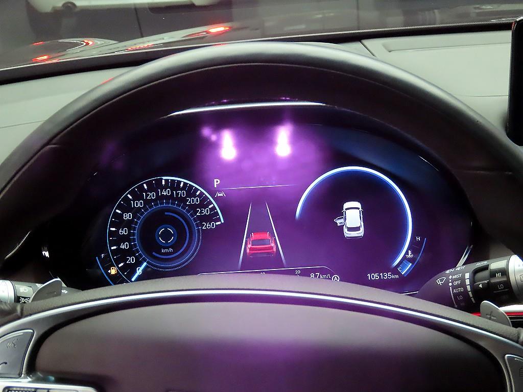 Genesis GV70 - Vista 7