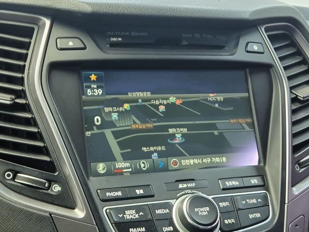 HYUNDAI Santa Fe 2013 the color of pearl - Importación desde Corea - HF Imports Iquique - Foto 14