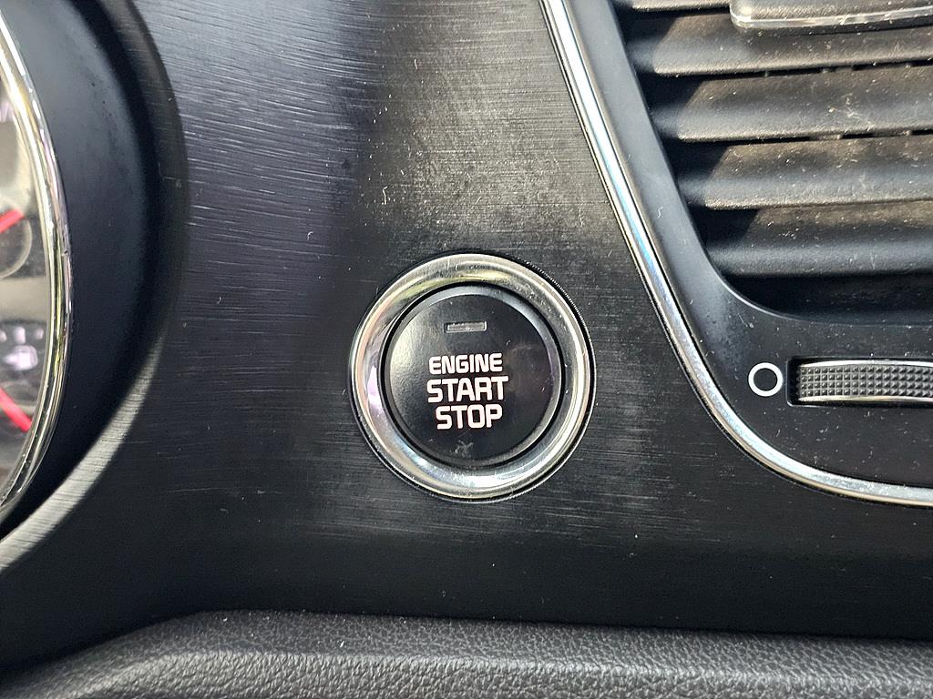 KIA Carnival 2016 Blanco - Importación desde Corea - HF Imports Iquique - Foto 13