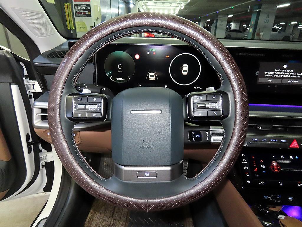 HYUNDAI Grandeur - Vista 8