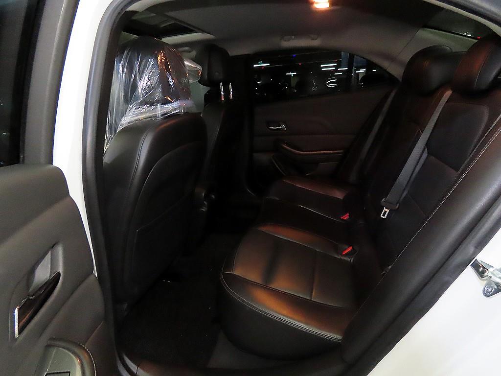 Chevrolet Malibu - Vista 7