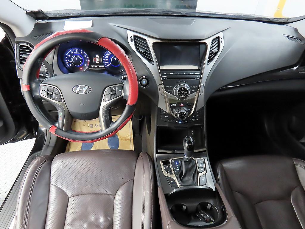 HYUNDAI Grandeur - Vista 7