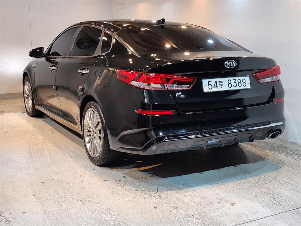 KIA K5 - Vista 4