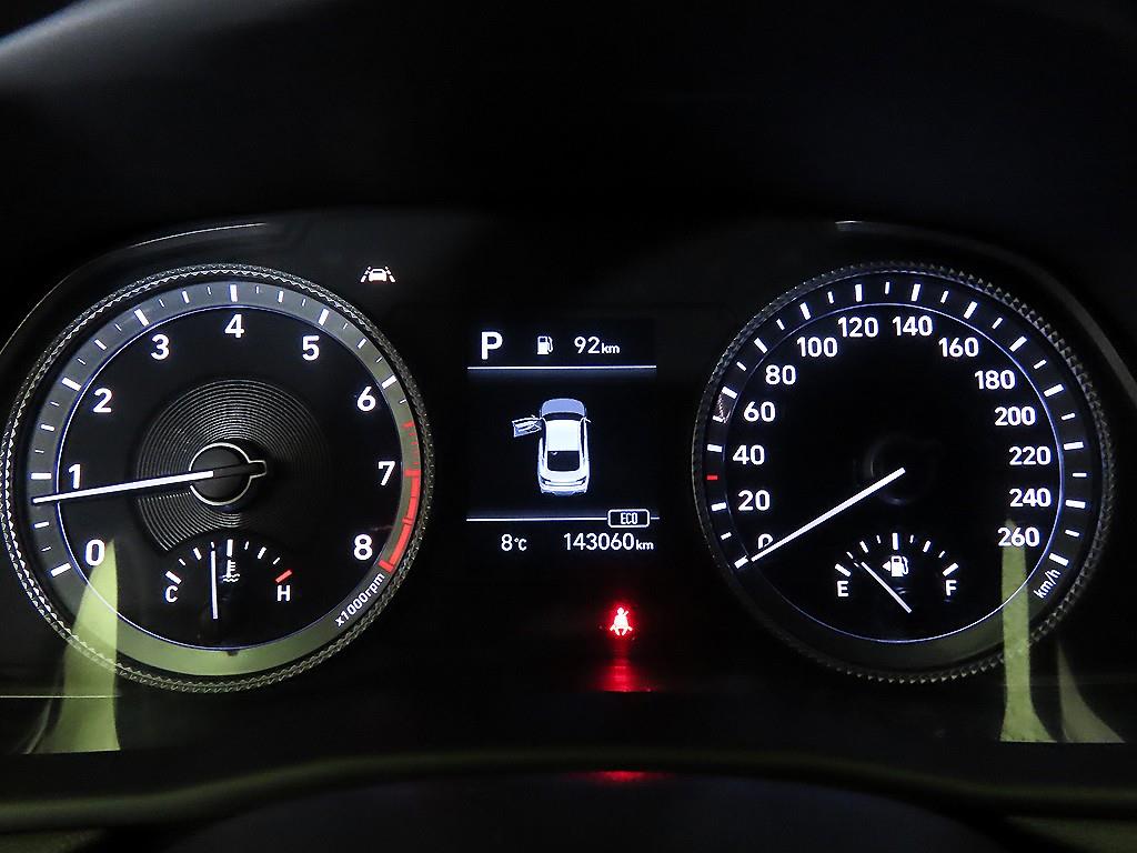 HYUNDAI Sonata - Vista 8