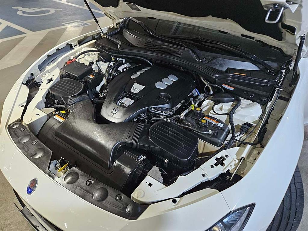 Maserati Ghibli 2017 Blanco - Importación desde Corea - HF Imports Iquique - Foto 19