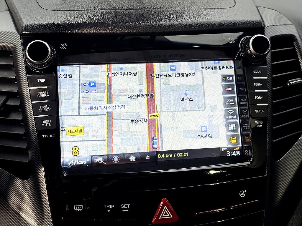 Ssangyong Tivoli - Vista 12