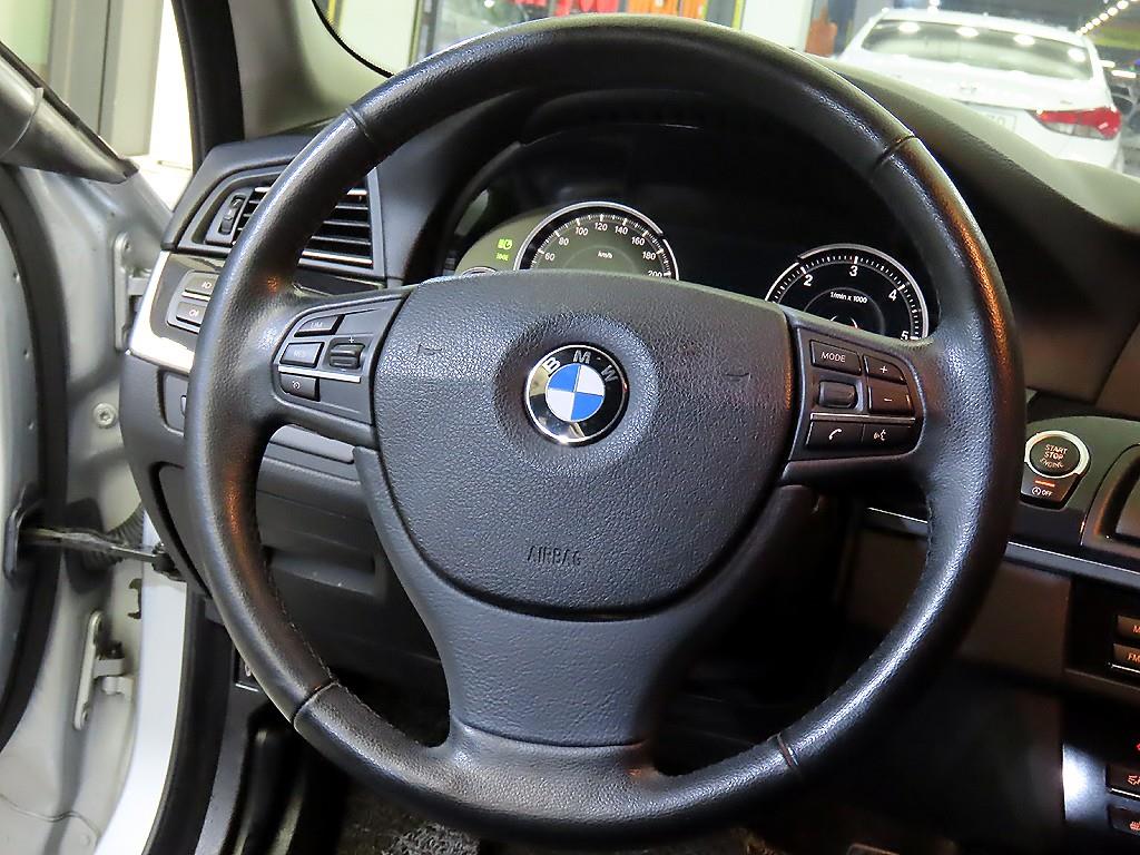 BMW 5 Series - Vista 7