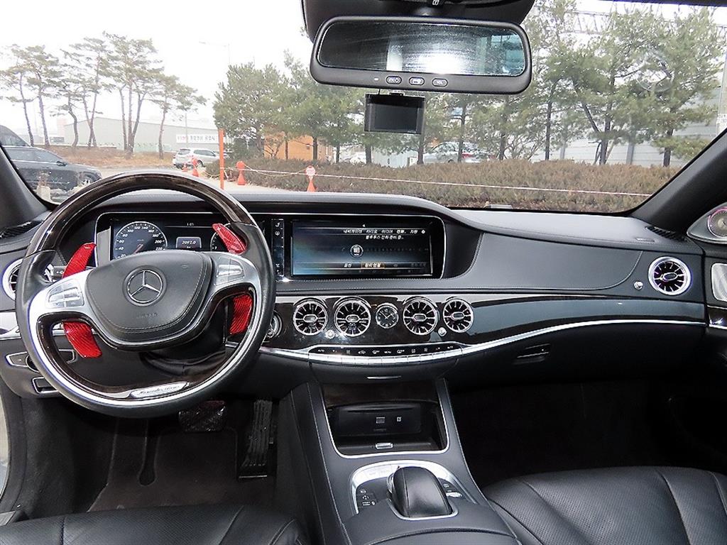 Mercedes Benz S Class - Vista 7