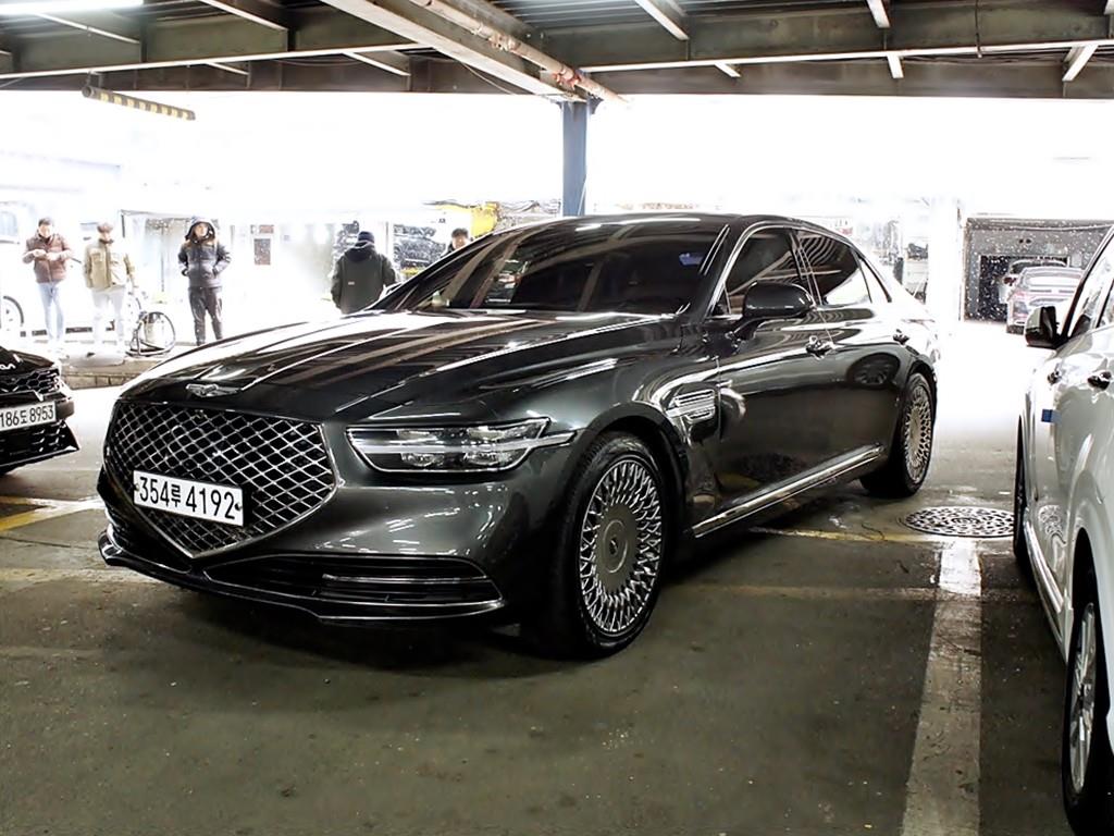 Genesis G90 - Vista 3