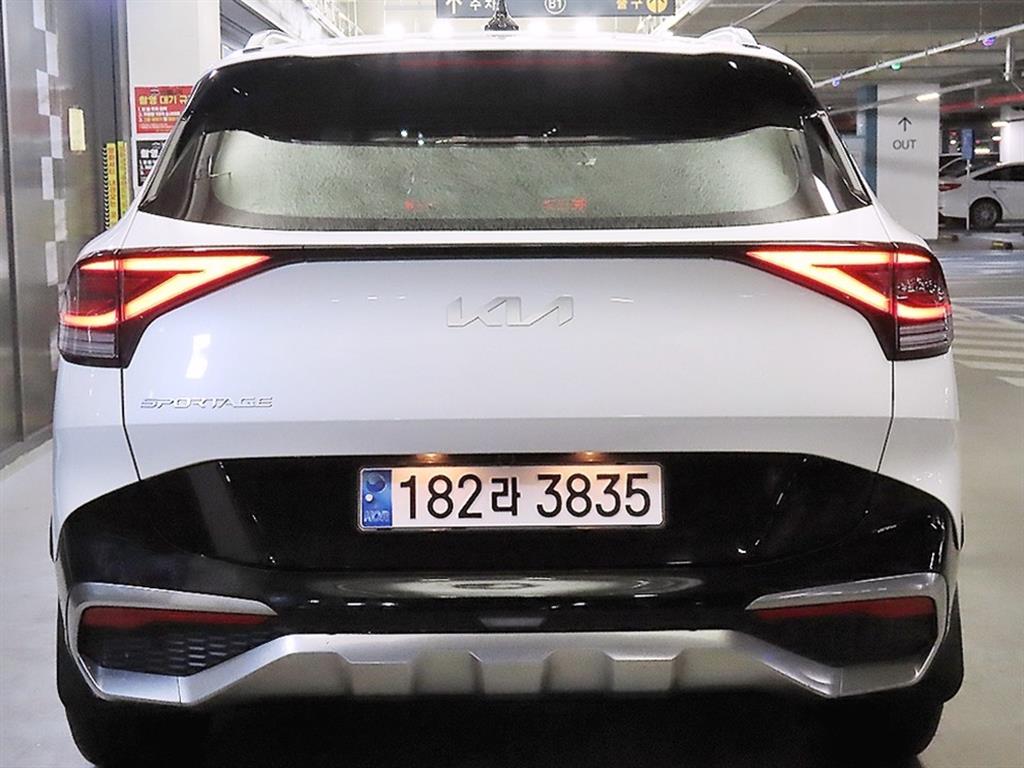 KIA Sportage - Vista 5