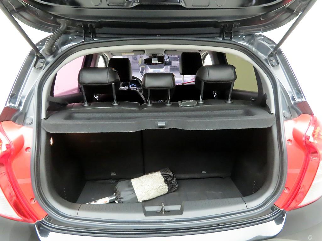 Chevrolet Spark 2019 Negro - Importación desde Corea - HF Imports Iquique - Foto 16