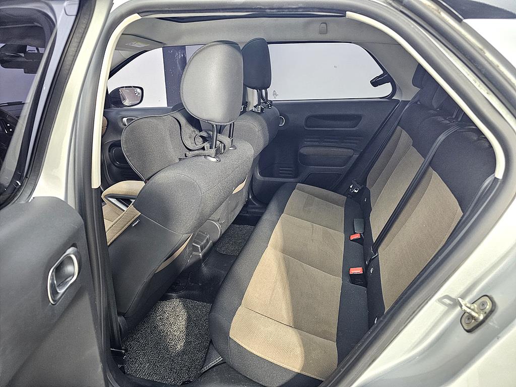 Citroen C4 - Vista 8