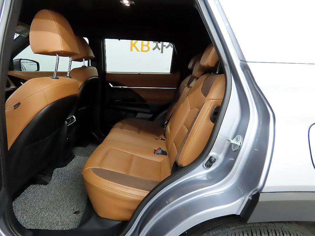 Ssangyong Torres - Vista 6