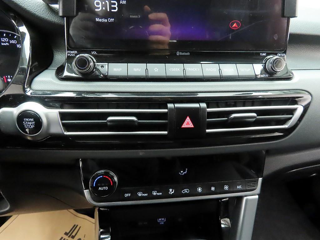 KIA Seltos - Vista 10