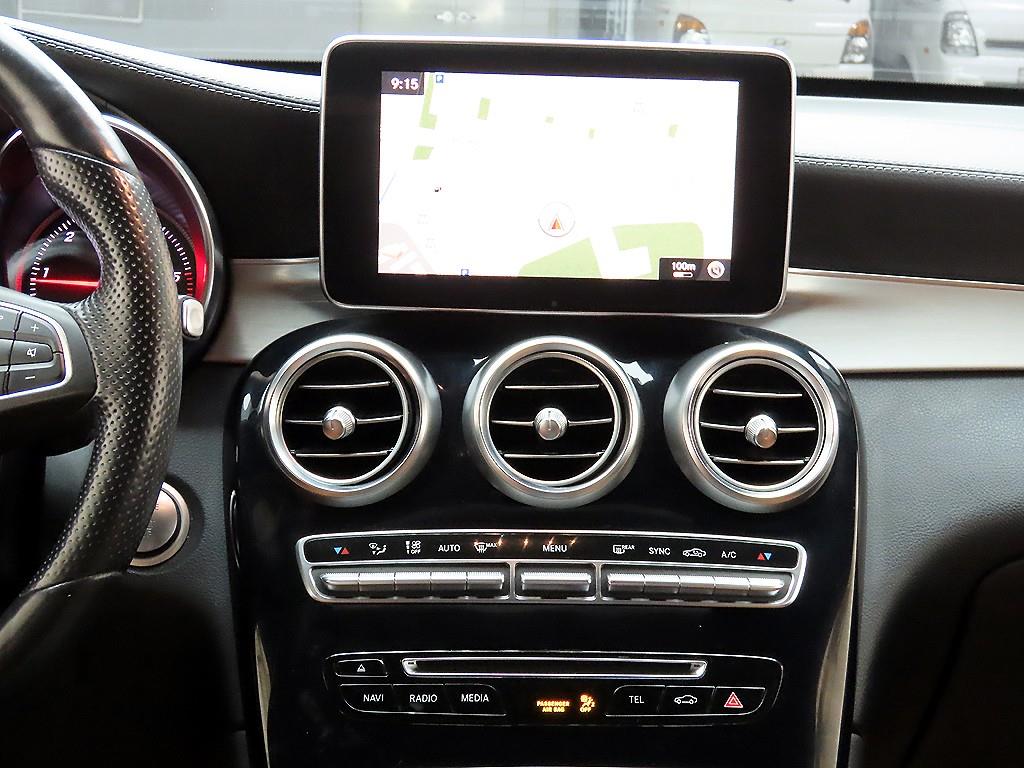 Mercedes Benz GLC Class - Vista 10