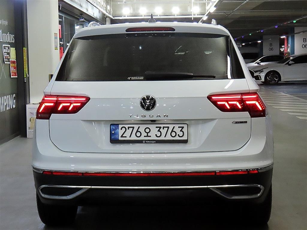 Volkswagen Tiguan - Vista 5