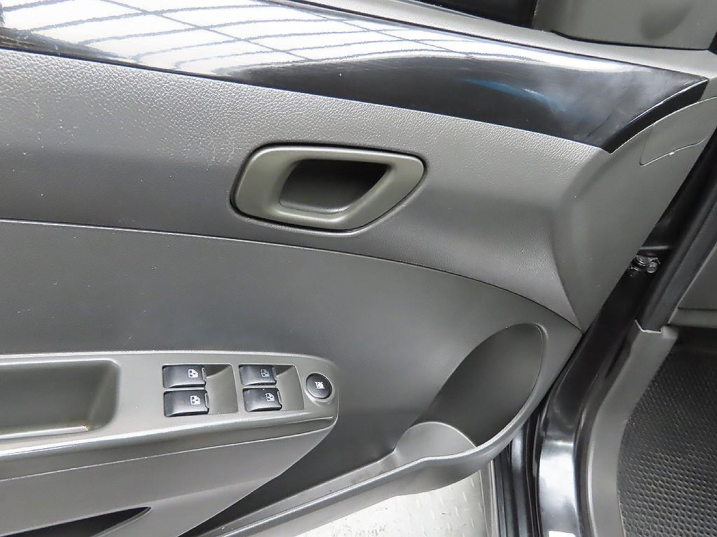 Chevrolet Spark 2012 Negro - Importación desde Corea - HF Imports Iquique - Foto 13