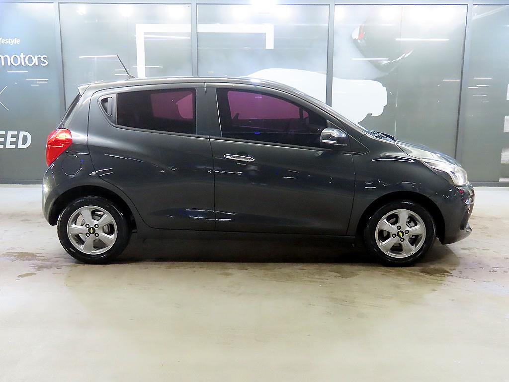 Chevrolet Spark - Vista 3