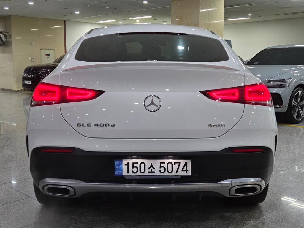 Mercedes Benz GLE Class - Vista 4