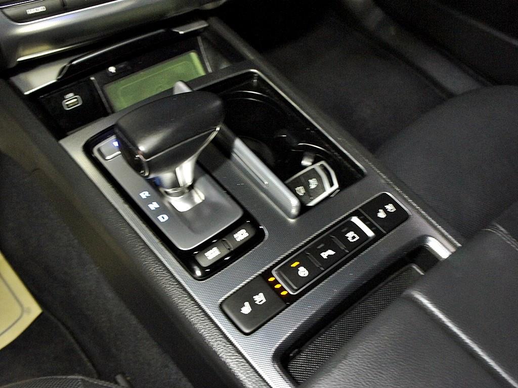 Genesis G80 2020 Negro - Importación desde Corea - HF Imports Iquique - Foto 11