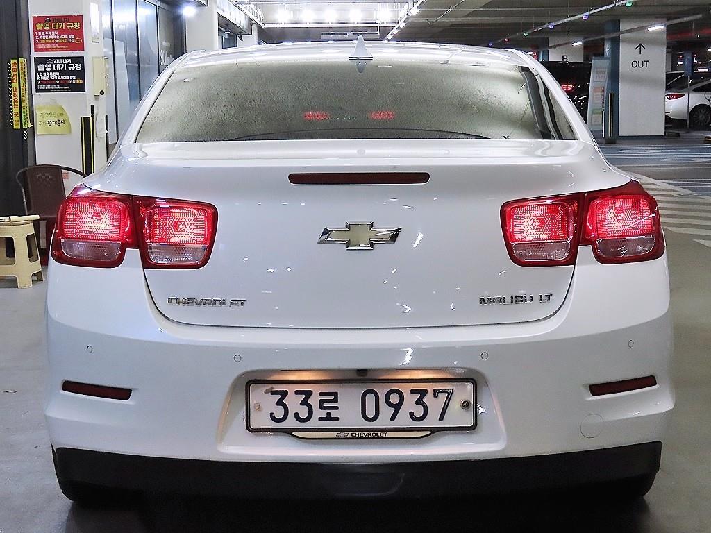 Chevrolet Malibu - Vista 5