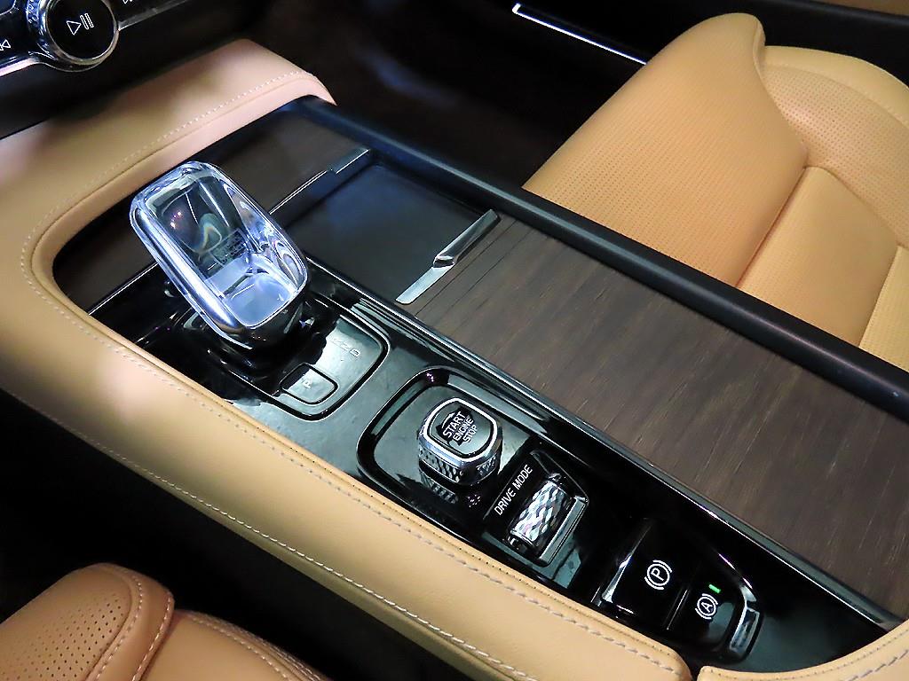 Volvo S90 - Vista 12