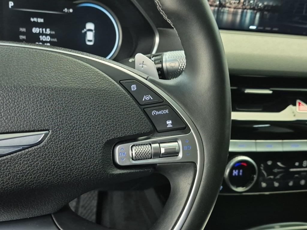 Genesis G80 - Vista 9