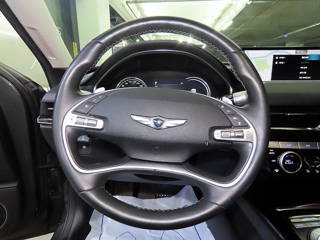 Genesis G80 - Vista 8