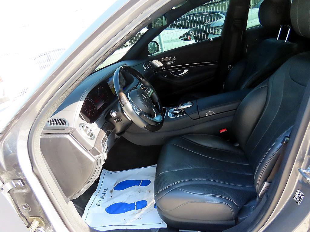 Mercedes Benz S Class - Vista 5