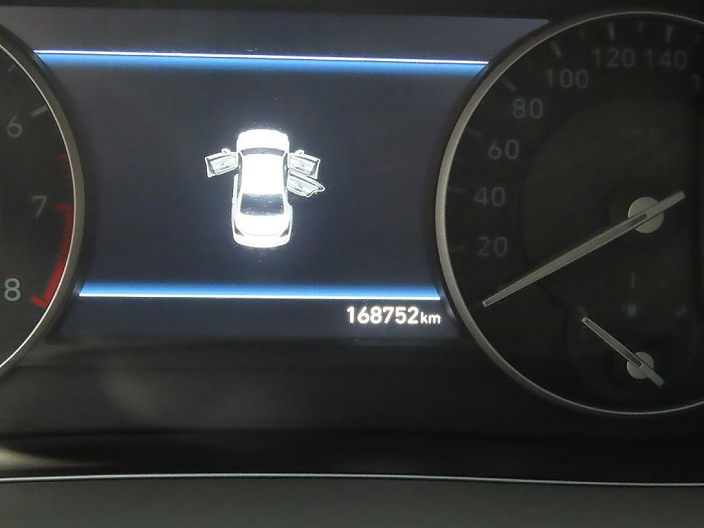 Genesis EQ900 - Vista 11