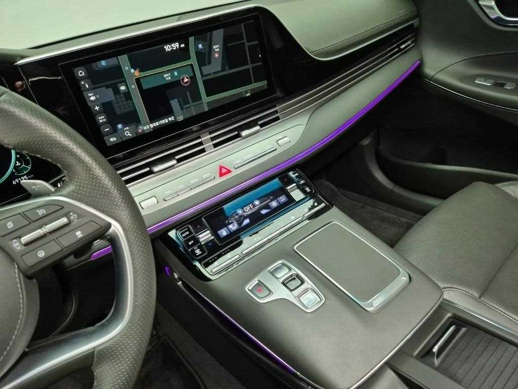 HYUNDAI Grandeur - Vista 10