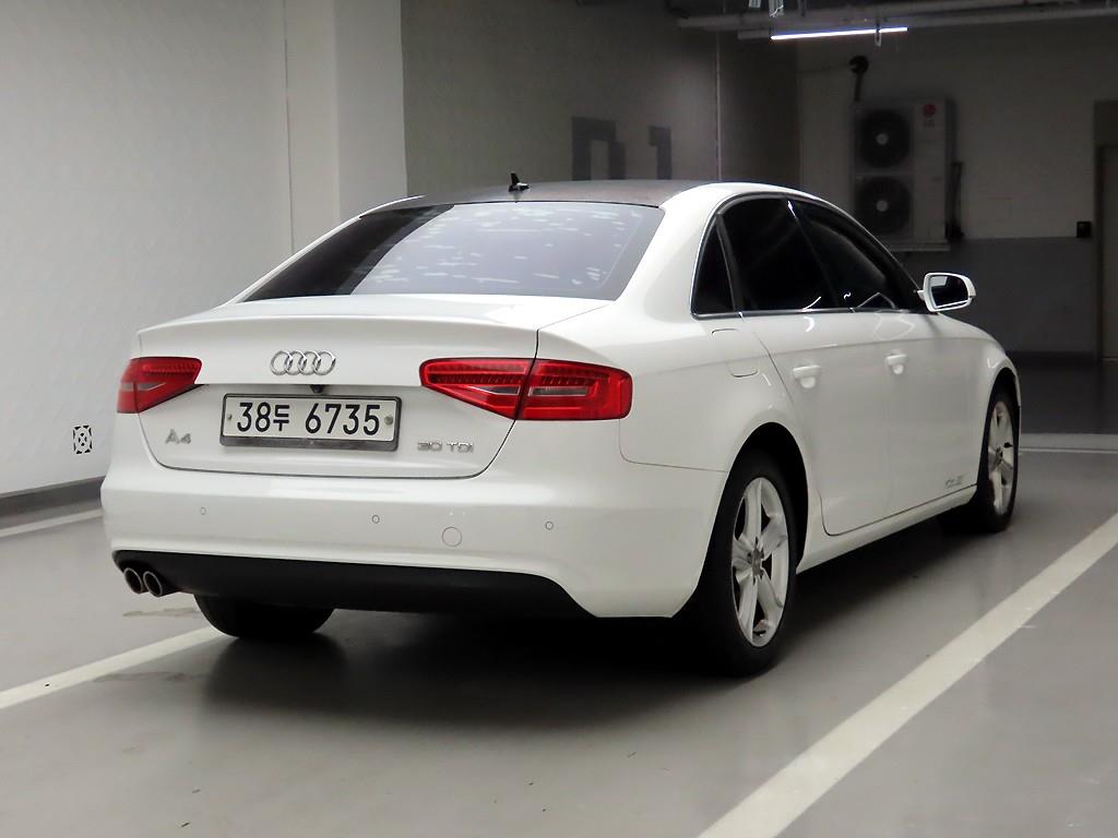 Audi A4 - Vista 4