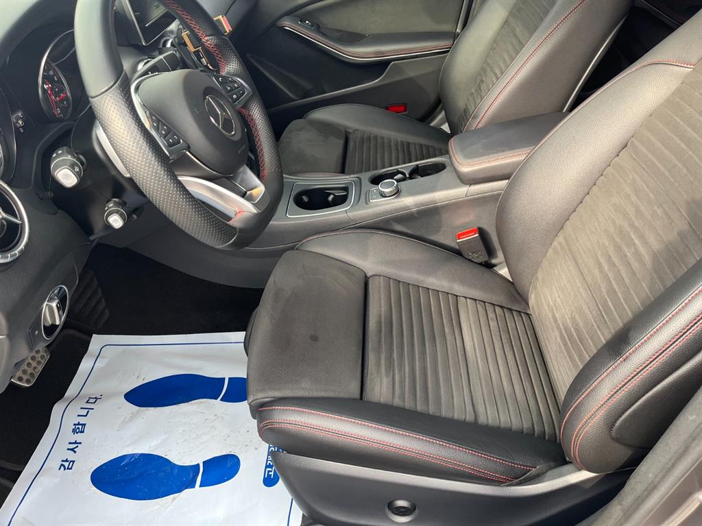 Mercedes Benz CLA Class 2018 Gris - Importación desde Corea - HF Imports Iquique - Foto 15