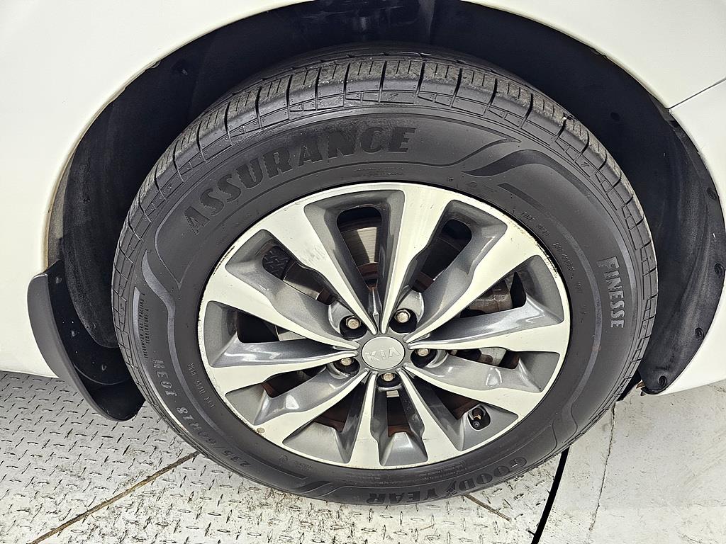 KIA Carnival 2016 Blanco - Importación desde Corea - HF Imports Iquique - Foto 20